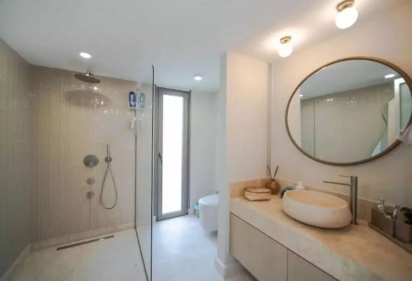 Hotelli Panjur Bodrum Luxury