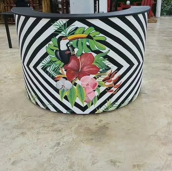 هتل Samana Tropical Village