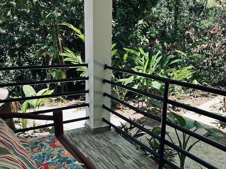 هتل Samana Tropical Village