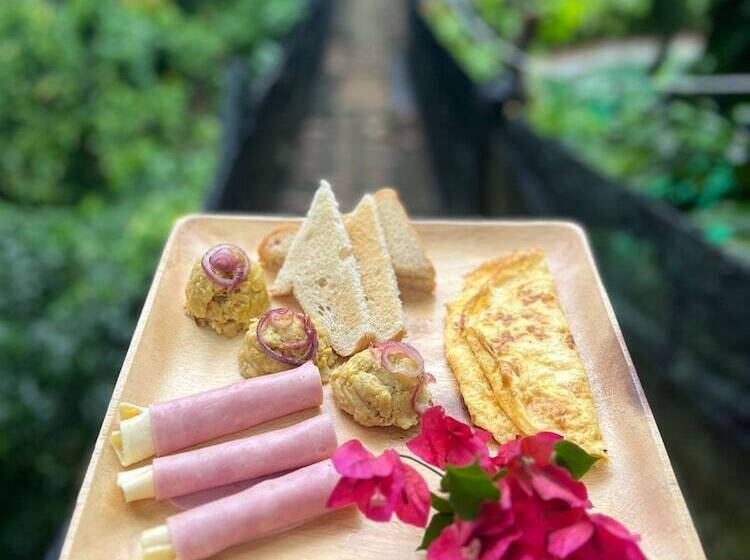 هتل Samana Tropical Village