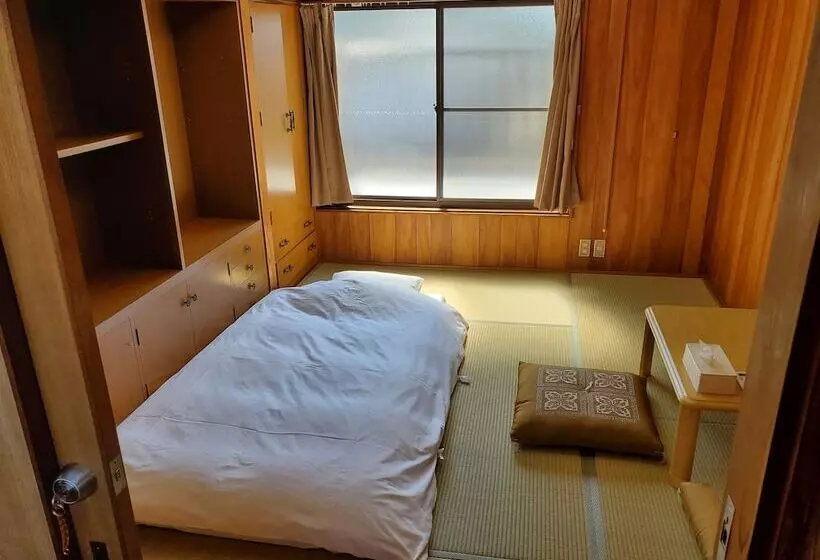 ペンション Sea Dweller Inn