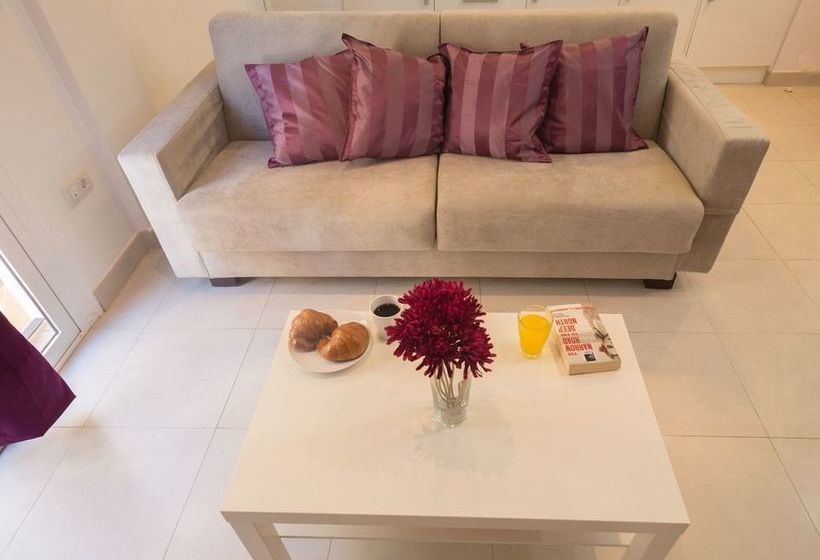 Reservaloen Plaza De La Encarnación