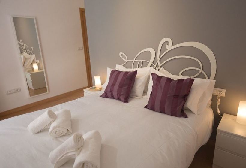 Reservaloen Plaza De La Encarnación