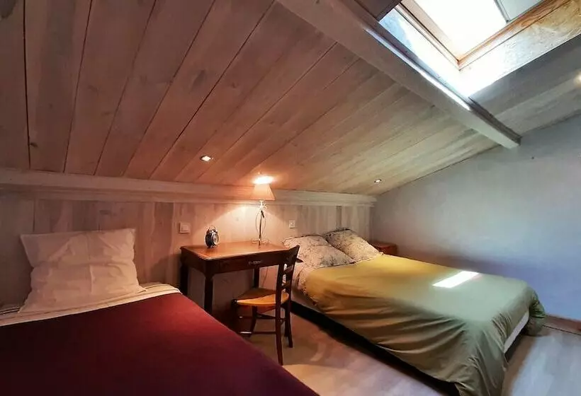 Aamiaismajoitus (B&B) Maison Sous Les étoiles