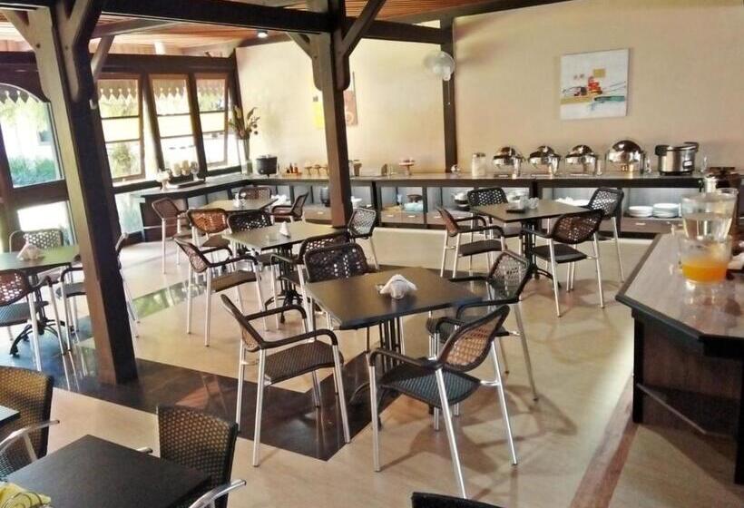 Arsela Hotel Pangkalan Bun