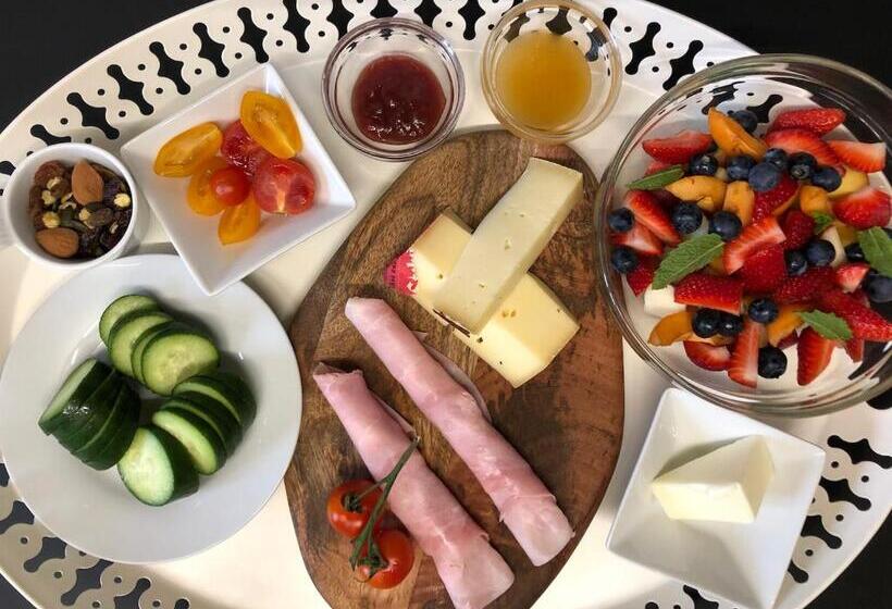 Отель B&b Villa Le Ortensie