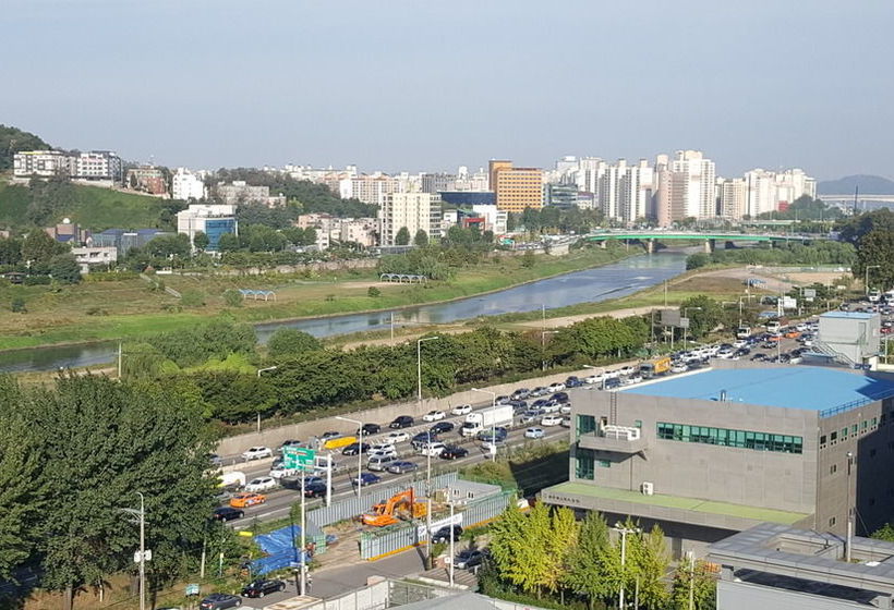 TOV Hotel & Residence