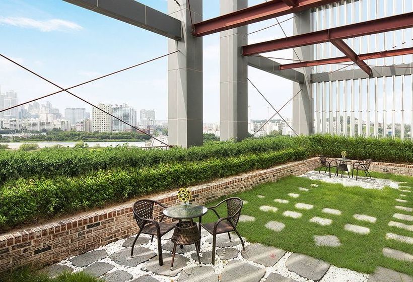 TOV Hotel & Residence