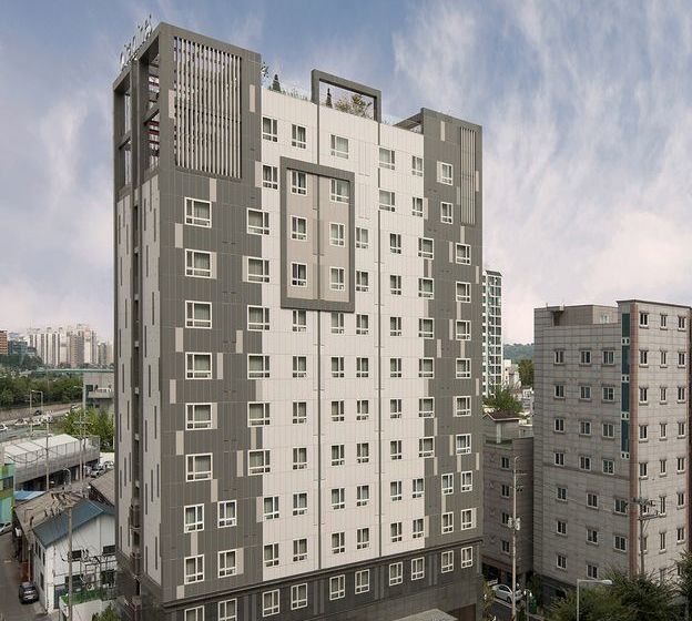 TOV Hotel & Residence