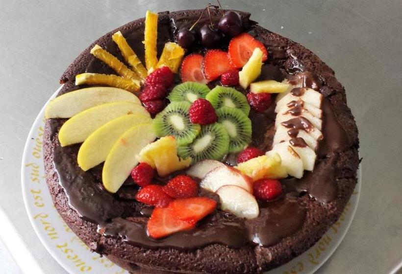 酒店 Hôtel Restaurant De L île