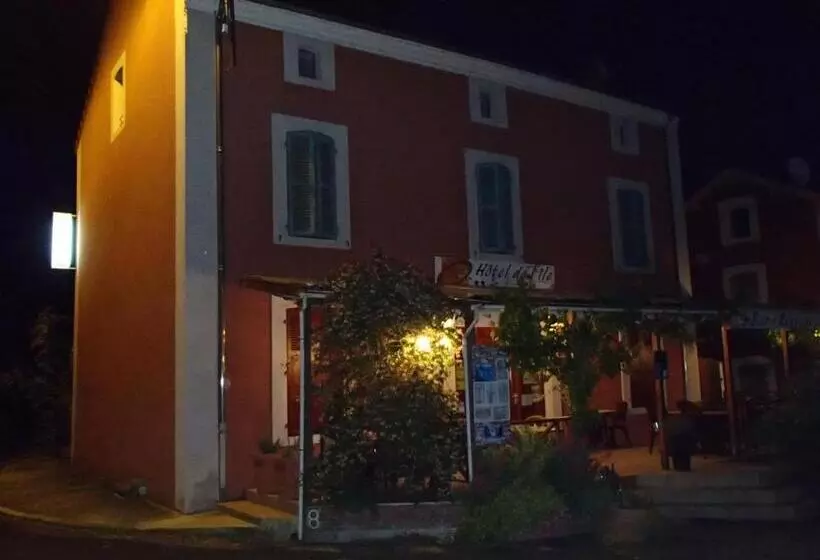 Hotelli Hôtel Restaurant De L île