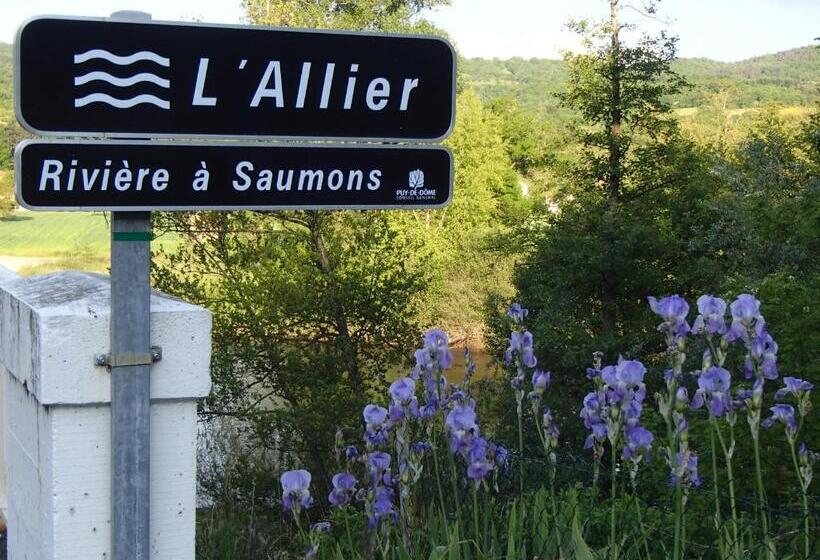 酒店 Hôtel Restaurant De L île