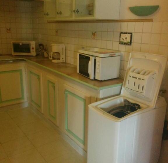 فندق Hôtel Restaurant Douce France