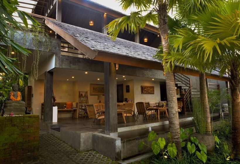 ホテル Purana Boutique Resort