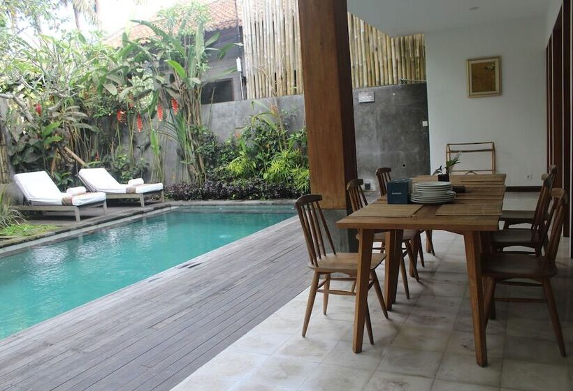 ホテル Purana Boutique Resort