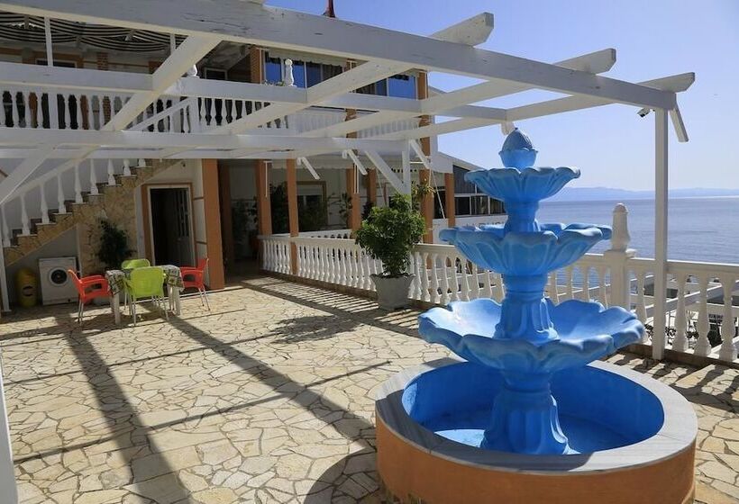 酒店 Qeparo Napolon Complex