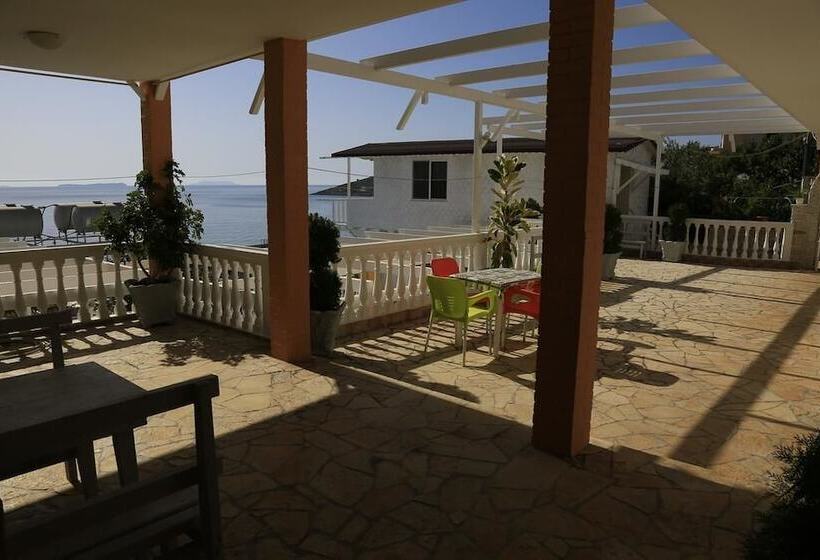 酒店 Qeparo Napolon Complex