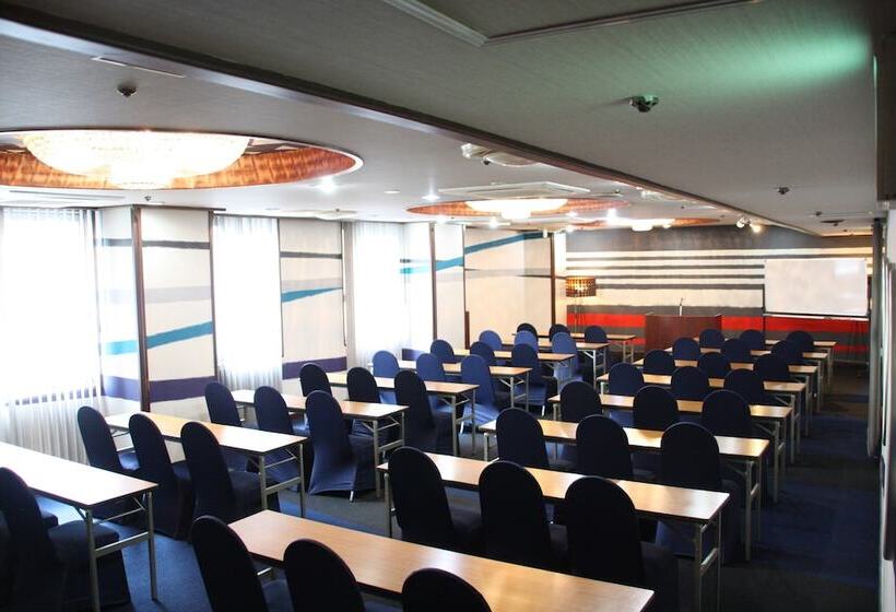 בית מלון כפרי Silk Tree Nagoya