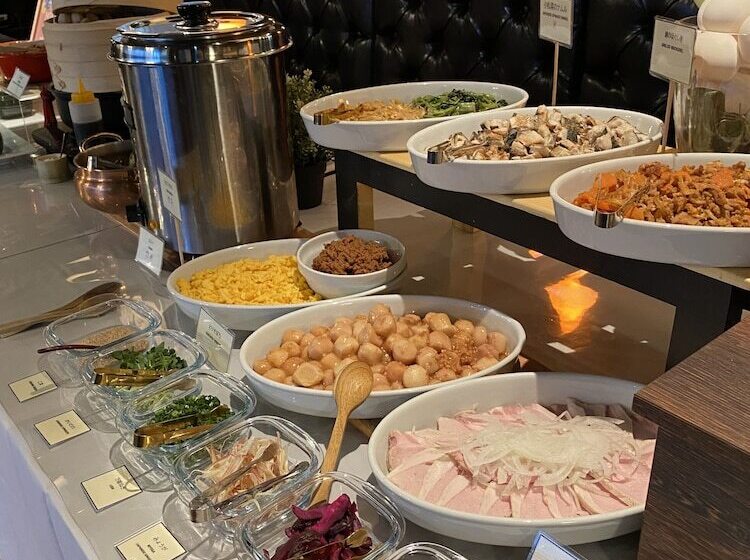 בית מלון כפרי Silk Tree Nagoya