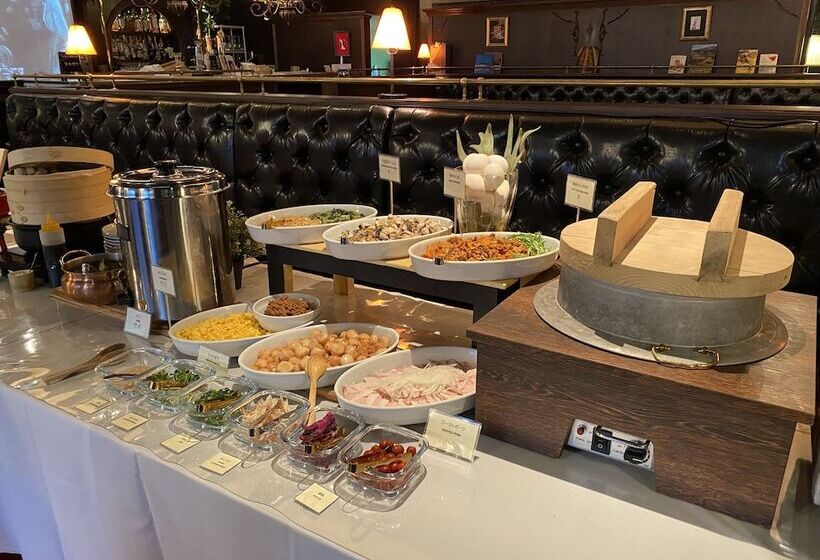 בית מלון כפרי Silk Tree Nagoya