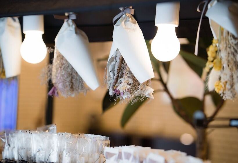 בית מלון כפרי Silk Tree Nagoya