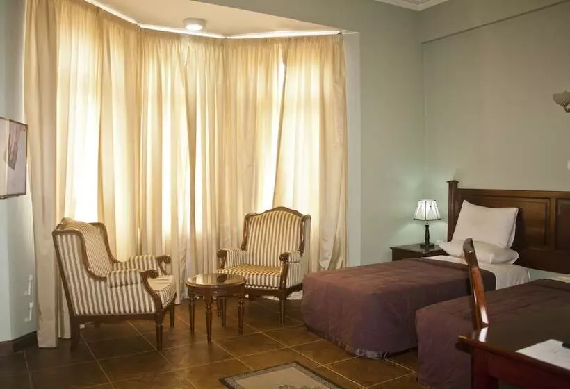 هتل The Congress