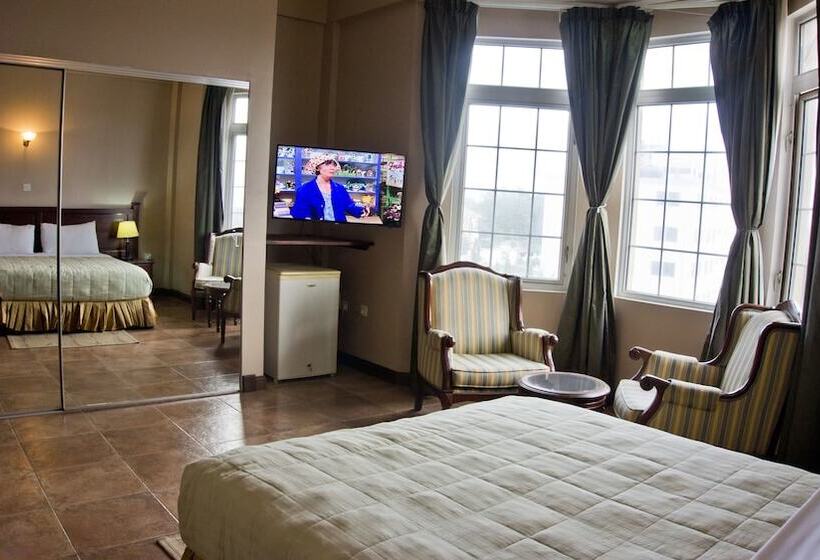 בית מלון כפרי The Congress