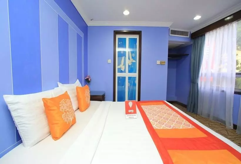 هتل Zen Rooms Raja Laut