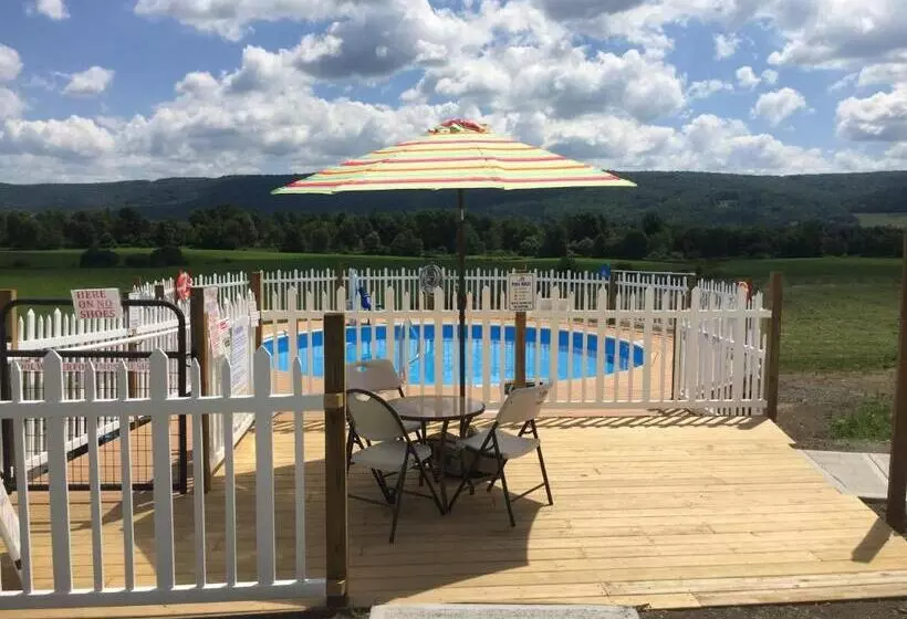 モーテル Apple Inn And Suites Cooperstown Area
