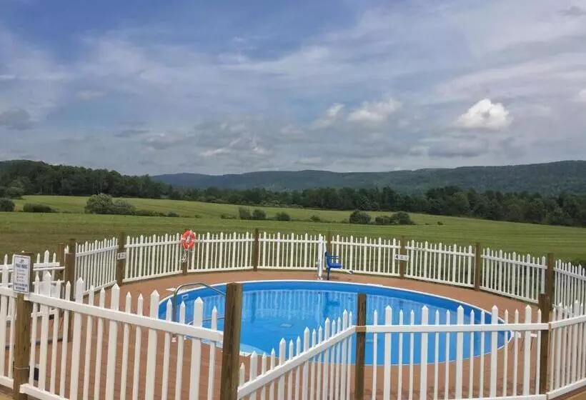 モーテル Apple Inn And Suites Cooperstown Area