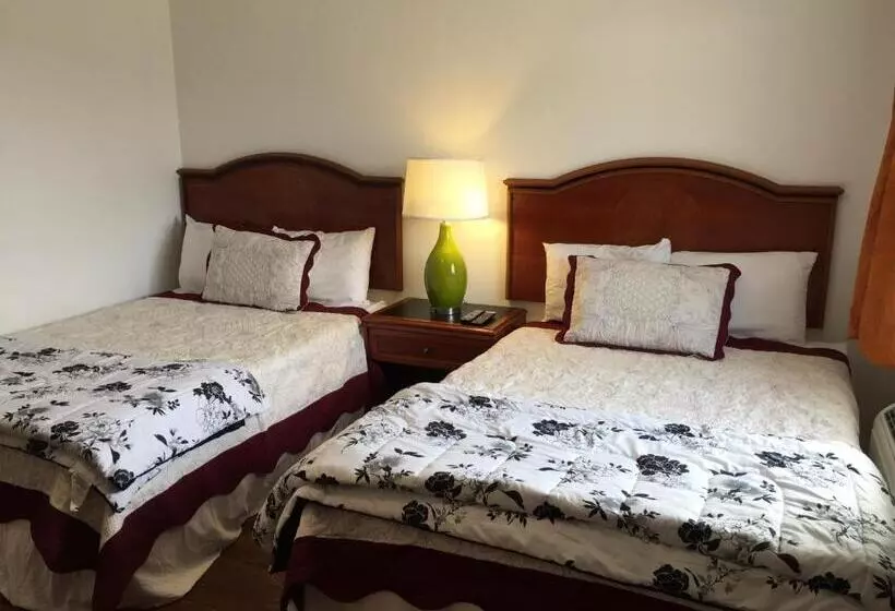 モーテル Apple Inn And Suites Cooperstown Area