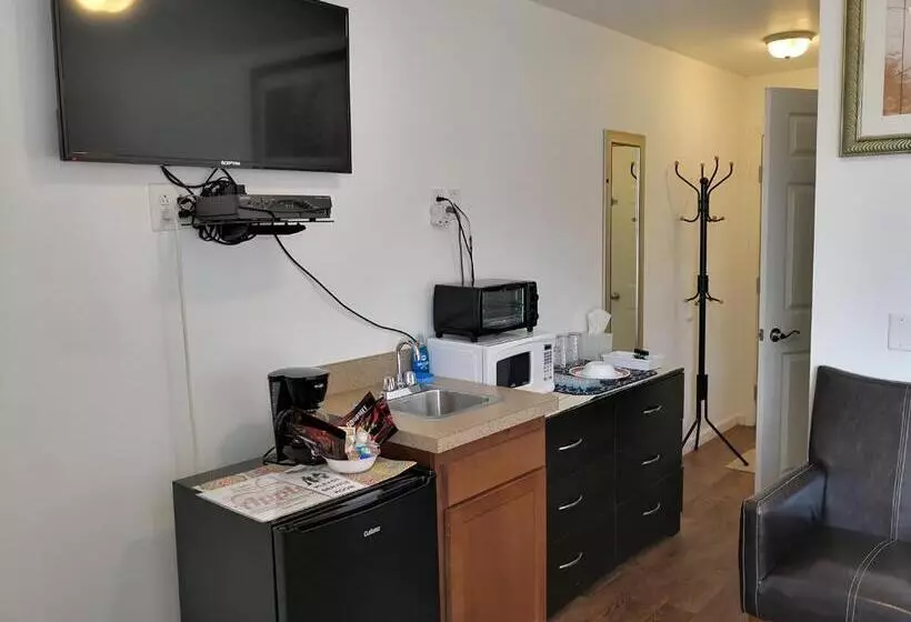 モーテル Apple Inn And Suites Cooperstown Area