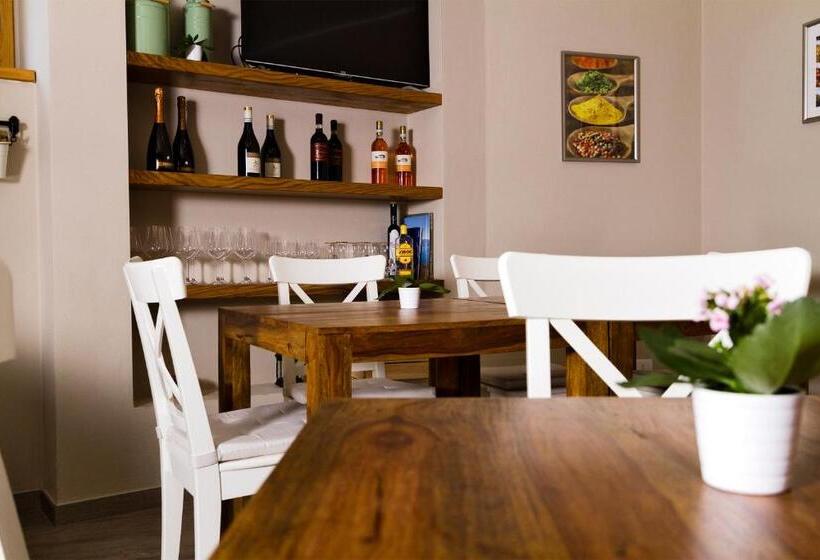 بنسيون Andirivieni Bellagio Guest House