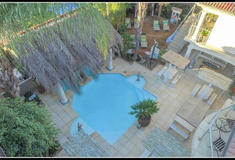 膳宿费 Club Cocomo