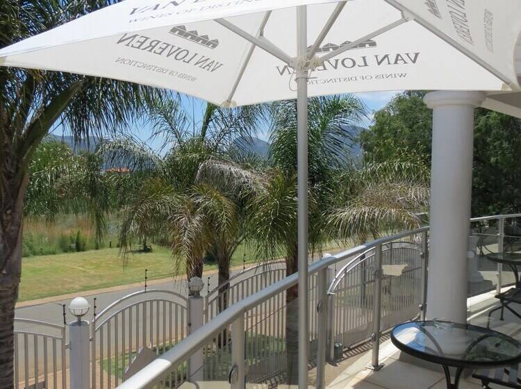 膳宿费 Club Cocomo