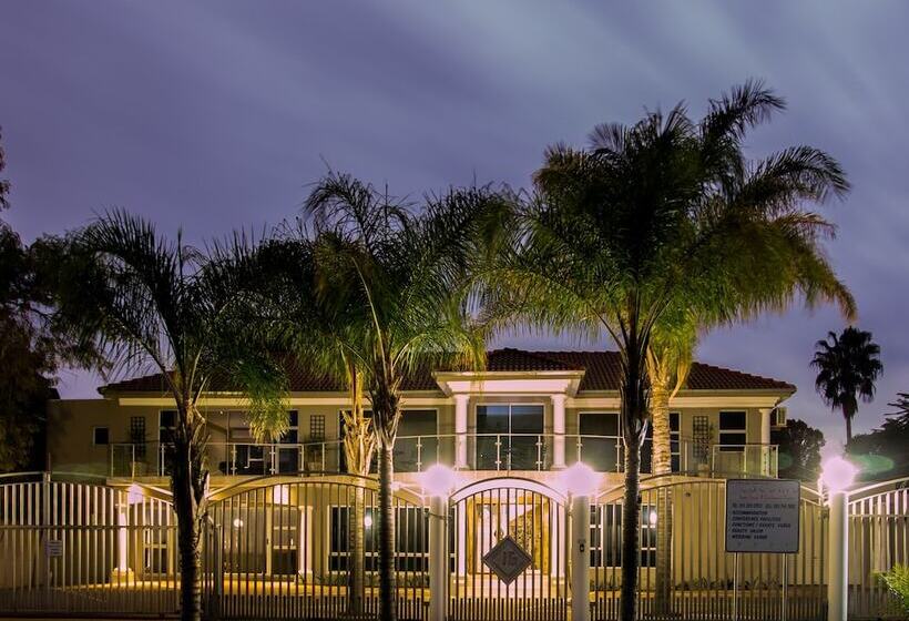 膳宿费 Club Cocomo