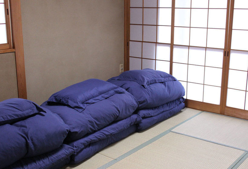 הוסטל Atta Toyosaki