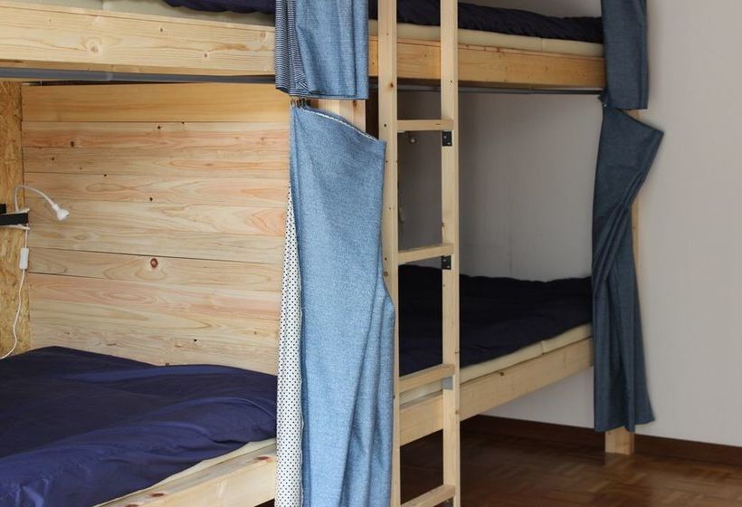 הוסטל Atta Toyosaki