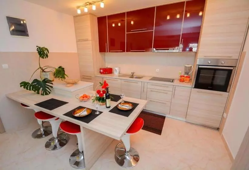 Apartments Andrija