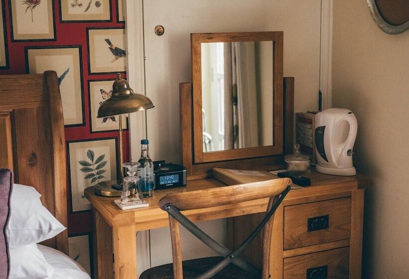 مبيت وإفطار Darwins Townhouse