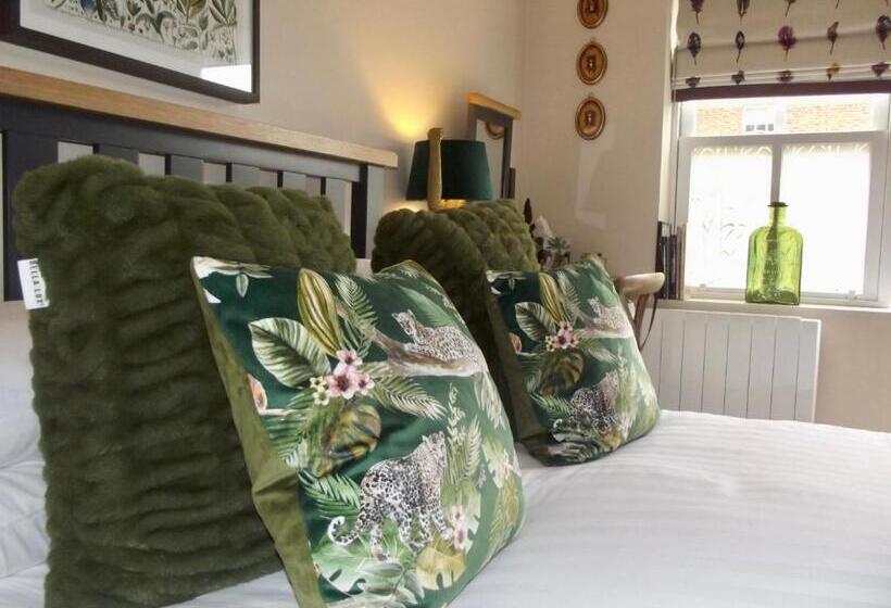 مبيت وإفطار Darwins Townhouse