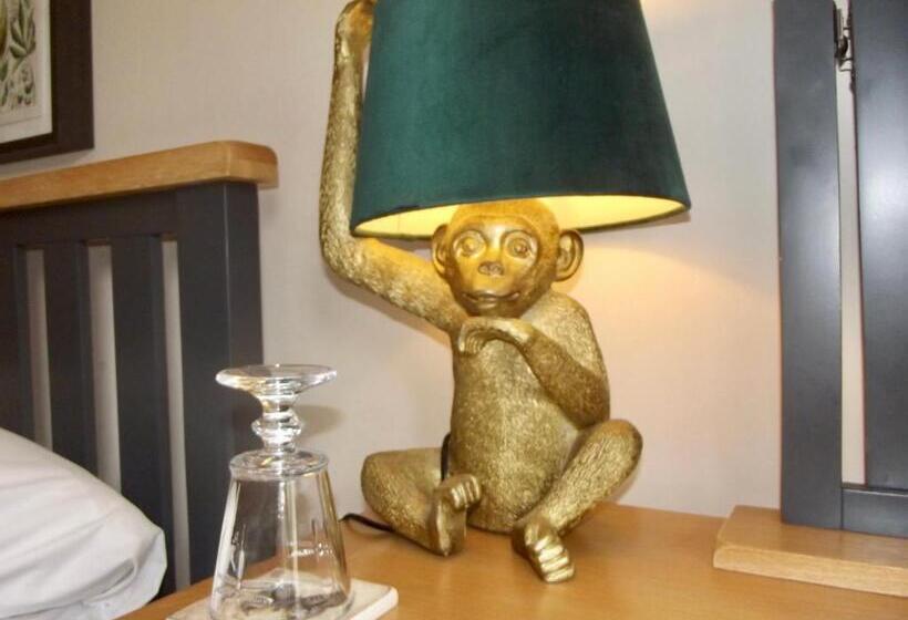 مبيت وإفطار Darwins Townhouse