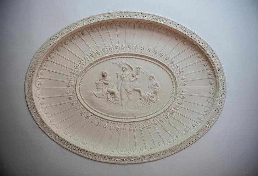 مبيت وإفطار Darwins Townhouse