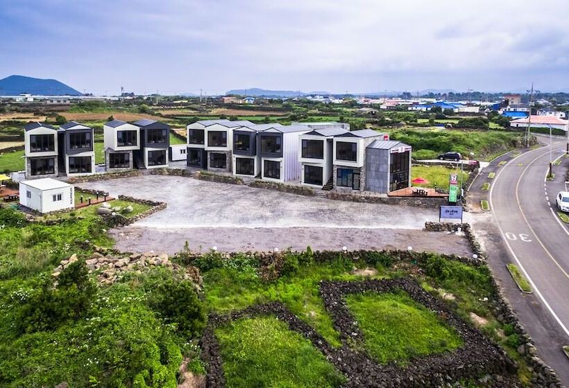 De Reve Jeju