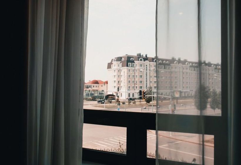 هتل Astana Central