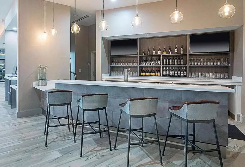 ホテル Four Points By Sheraton Plano