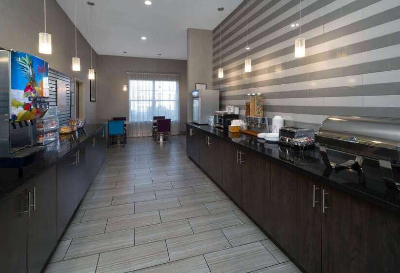 בית מלון כפרי La Quinta By Wyndham Forsyth