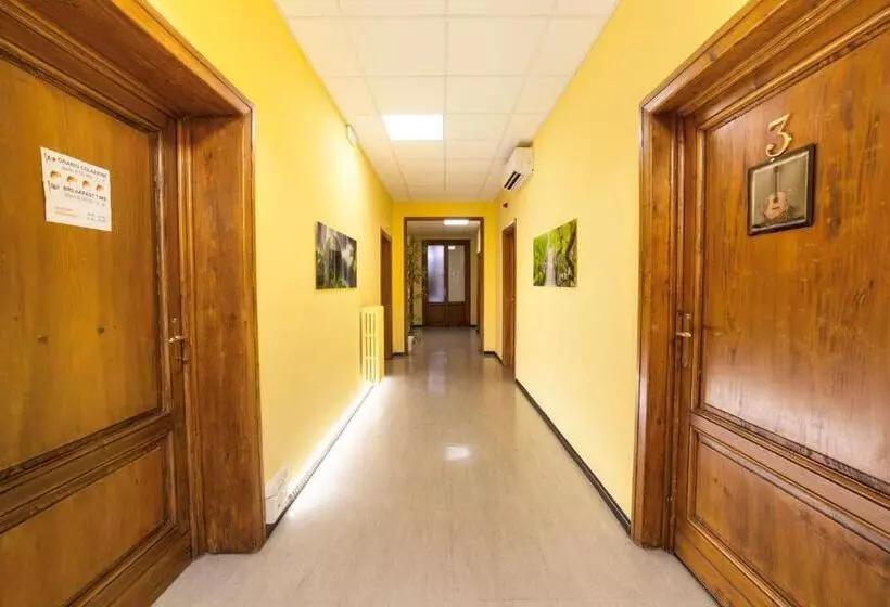هتل Melody House