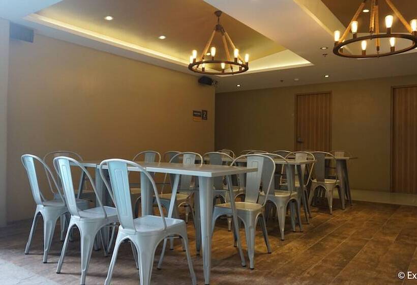 בית מלון כפרי Pacific Park