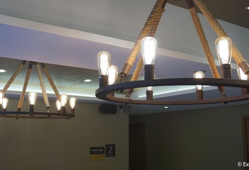 בית מלון כפרי Pacific Park